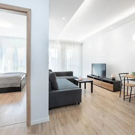 Mye - Ilumino * Лодзь